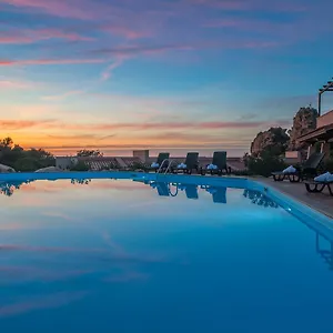 Aparthotel Gravina &